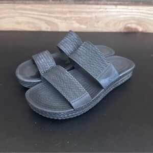 Reef Water Vista Black Platform Slip On Sandals Women's Size 6 Slides